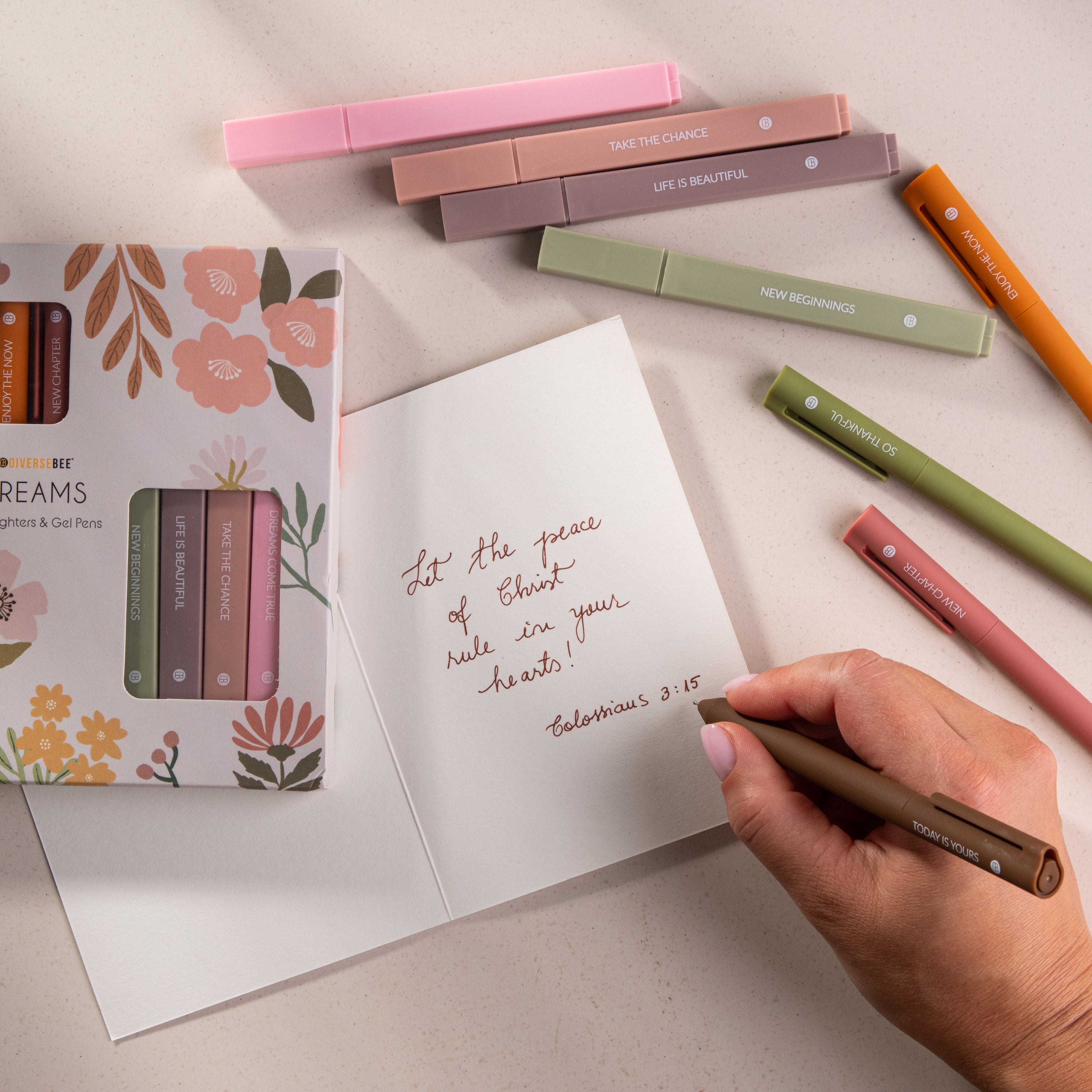 Highlighters and Gel Pens Set (8 Pack) - Dreams