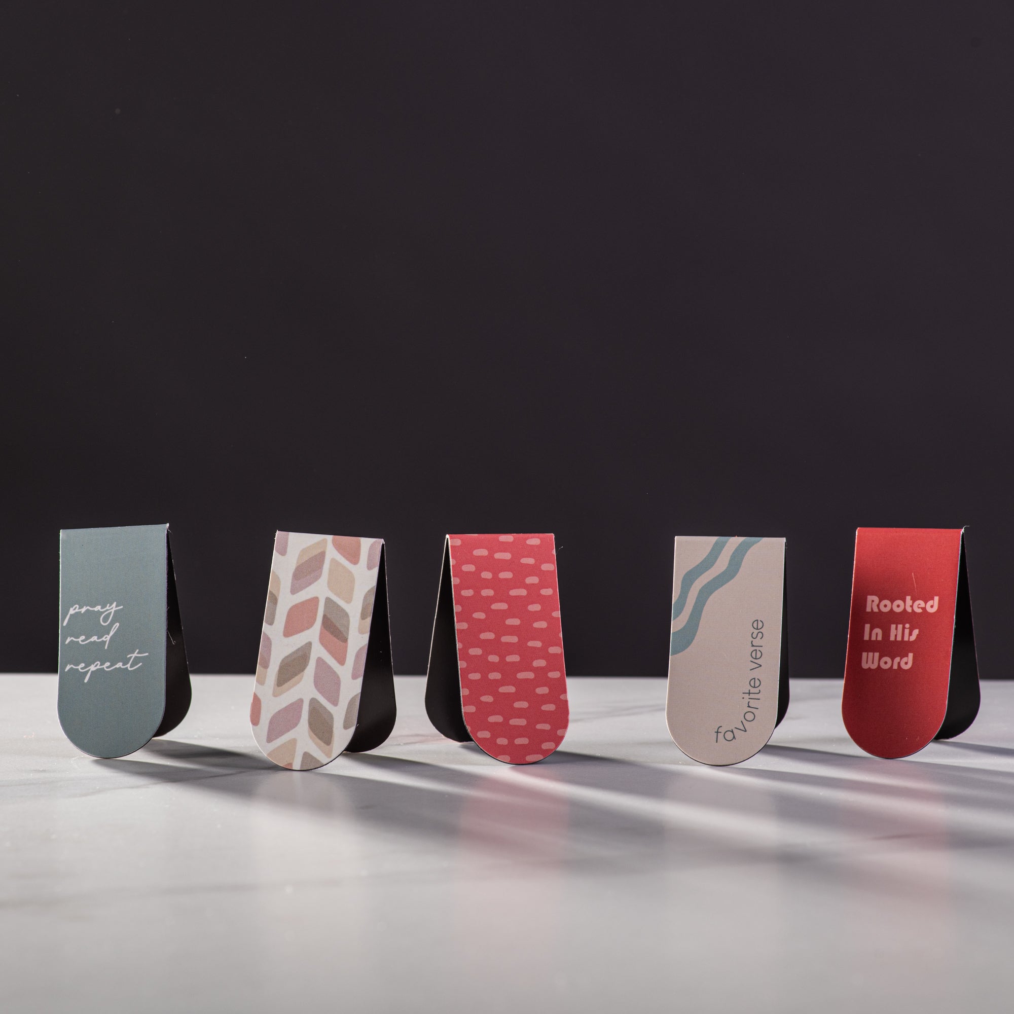 Magnetic Bookmarks - Pray